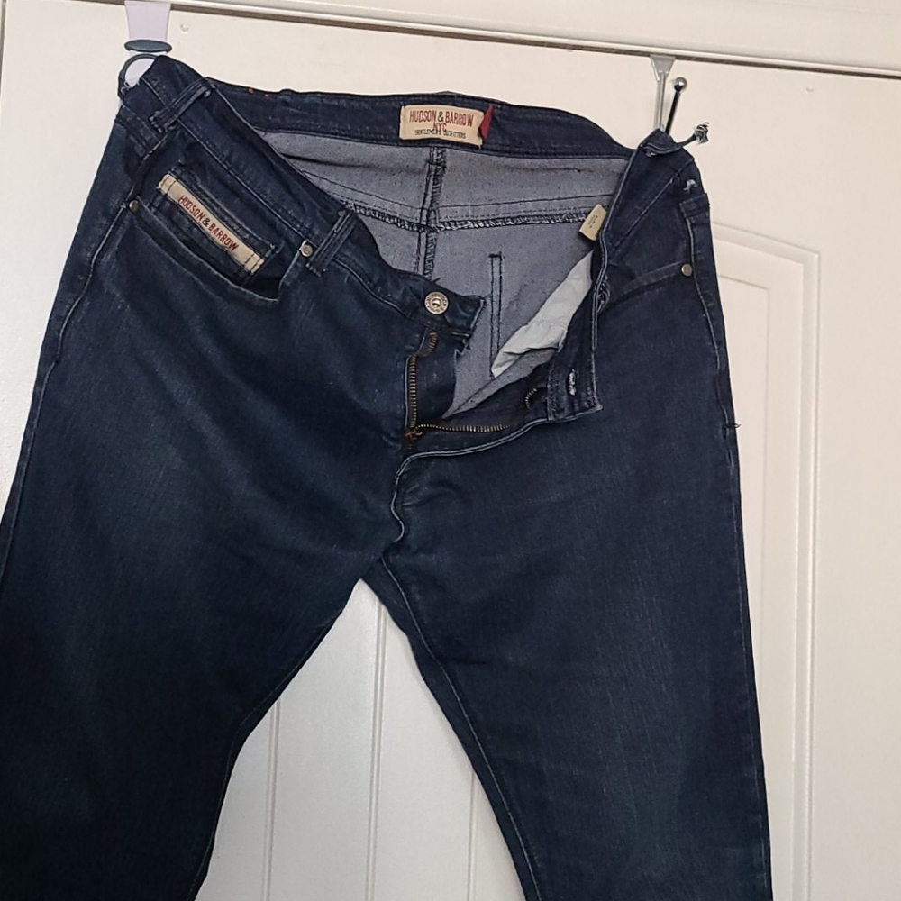 Jeans - Picture 7 of 8